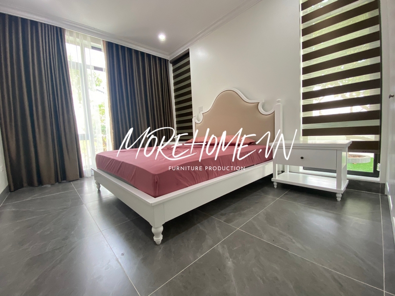 Tab đầu giường gỗ tự nhiên màu trắng tiện lợi, tô điểm trang trí cho không gian sống thoải mái